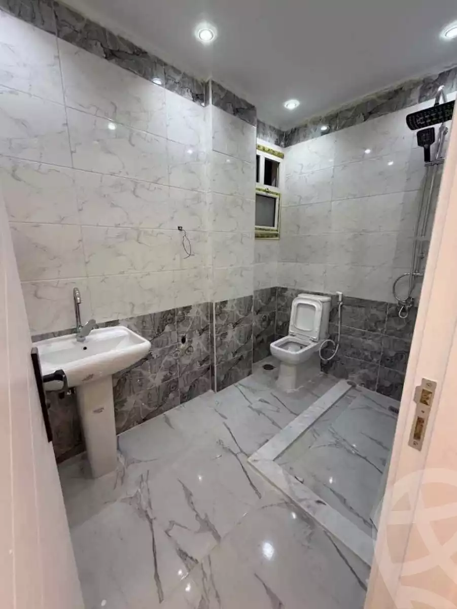 https://aqarmap.com.eg/en/listing/6328984-for-sale-cairo-6th-of-october-el-ahyaa-neighborhood-2nd-street-2