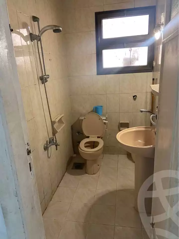 https://aqarmap.com.eg/ar/listing/6330080-for-rent-alexandria-sydy-bshr