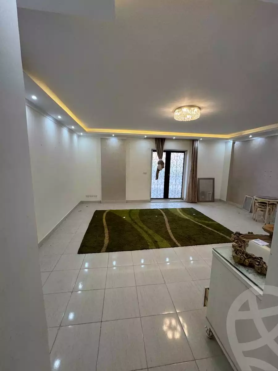 https://aqarmap.com.eg/ar/listing/6330504-for-sale-cairo-new-cairo-lrhb-city-phase-8