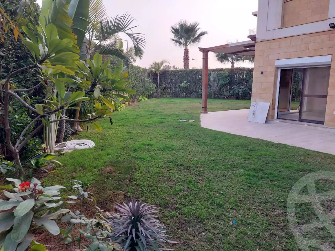 https://aqarmap.com.eg/ar/listing/6330622-for-rent-cairo-el-sheikh-zayed-city-compounds-kmbwnd-wyst-twn-swdyk