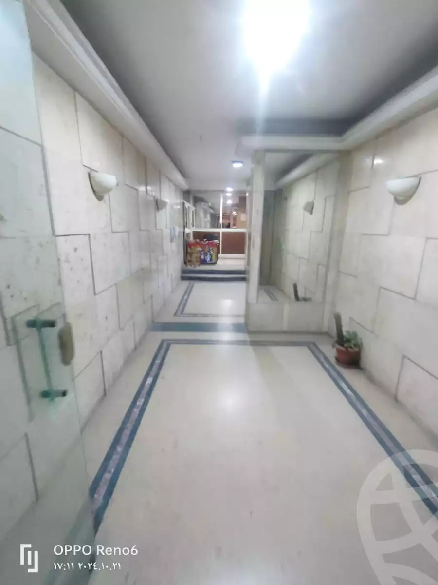 https://aqarmap.com.eg/en/listing/6330960-for-sale-alexandria-roshdy-syria-st