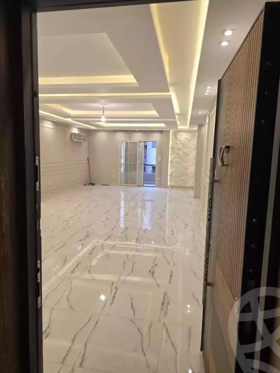 https://aqarmap.com.eg/ar/listing/6331413-for-rent-cairo-el-sheikh-zayed-city-compounds-zayed-heights-compound