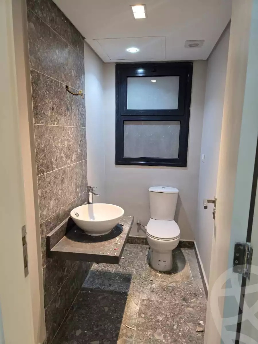 https://aqarmap.com.eg/ar/listing/6331545-for-rent-cairo-el-sheikh-zayed-city-compounds-kmbwnd-fyldj-wyst-dr-llttwyr