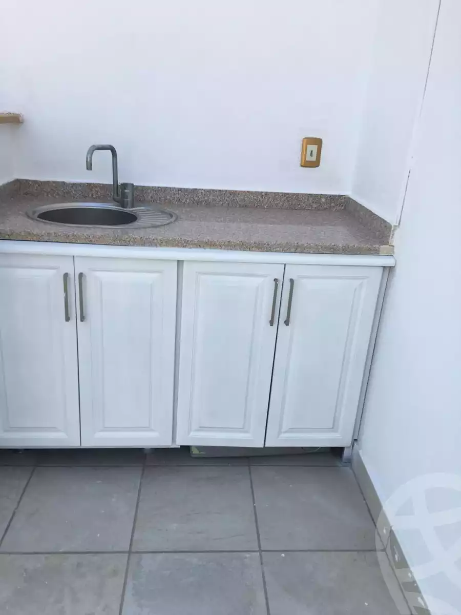 https://aqarmap.com.eg/en/listing/6331677-for-rent-cairo-el-sheikh-zayed-city-compounds-zyd-wr-llttwyr-park-towers-zed-el-sheikh-zayed-compound