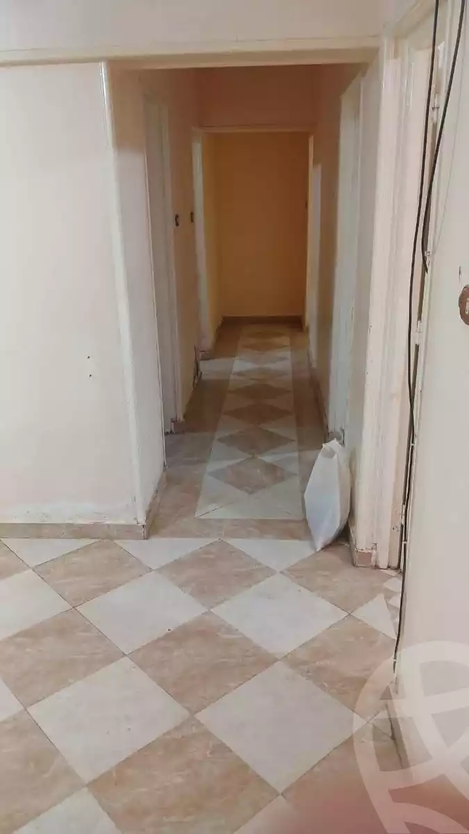 https://aqarmap.com.eg/en/listing/6332040-for-sale-cairo-15th-of-may-mjwr-31