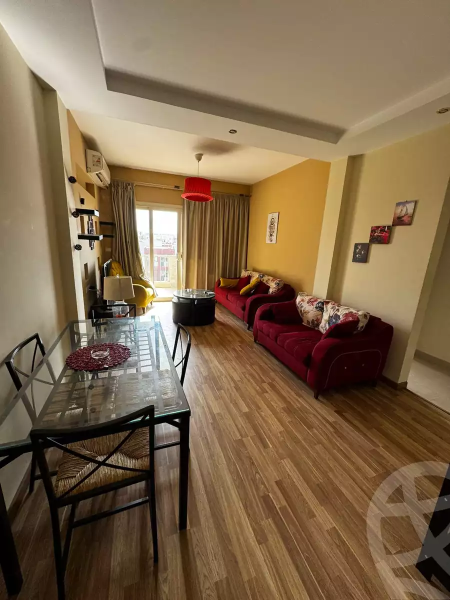 https://aqarmap.com.eg/en/listing/6332132-for-rent-cairo-el-sheikh-zayed-city-compounds-dh-drys
