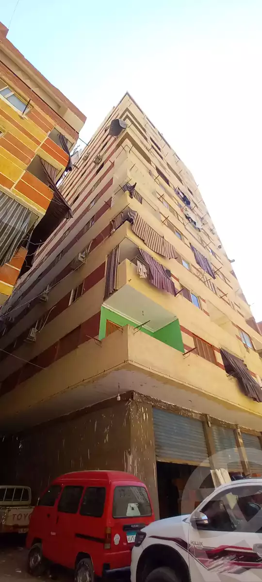 https://aqarmap.com.eg/ar/listing/6332174-for-sale-cairo-helwan-hadayek-helwan-nile-corniche-st
