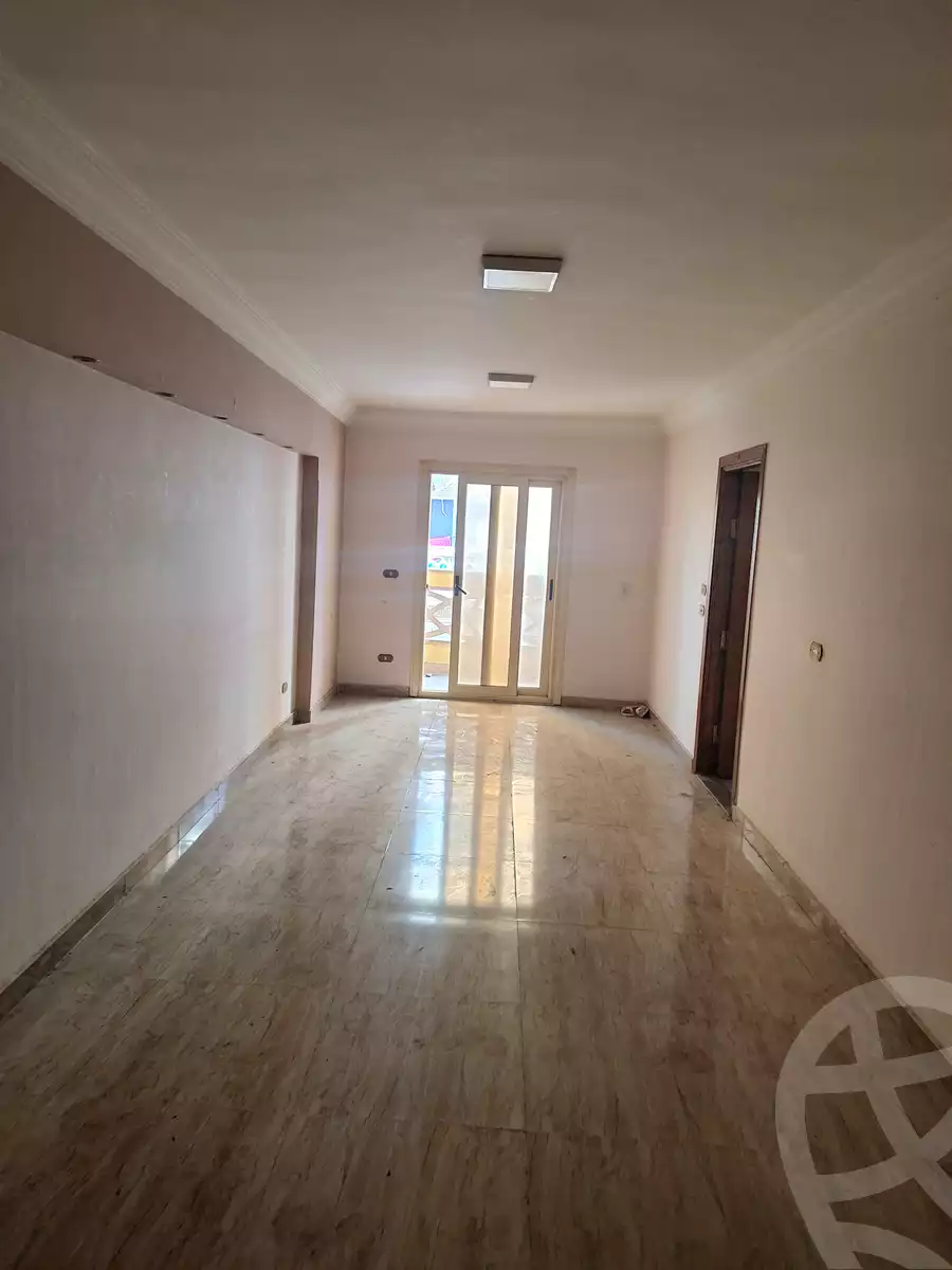 https://aqarmap.com.eg/ar/listing/6332707-for-sale-alexandria-lsywf-amin-hassouna-st