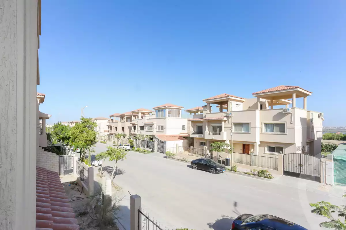 https://aqarmap.com.eg/en/listing/6333906-for-sale-alexandria-king-maryot-compounds-alex-west
