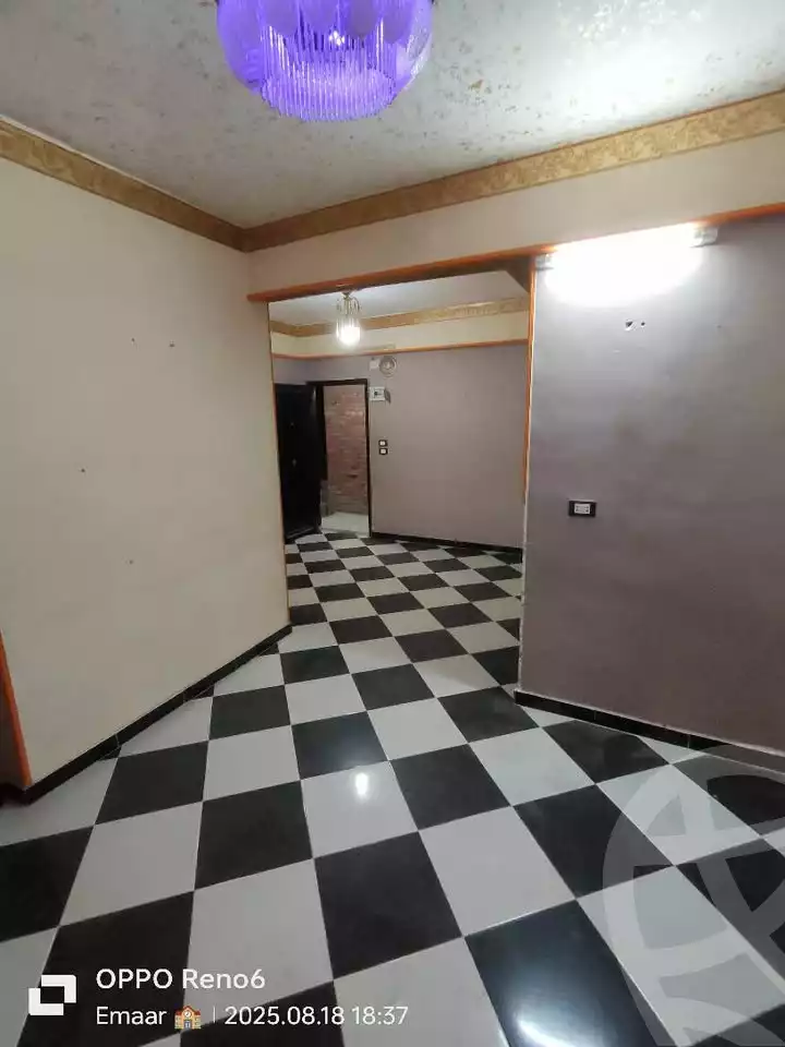 https://aqarmap.com.eg/ar/listing/6333963-for-sale-qalyubia-shubra-el-khaima-om-bayoumi