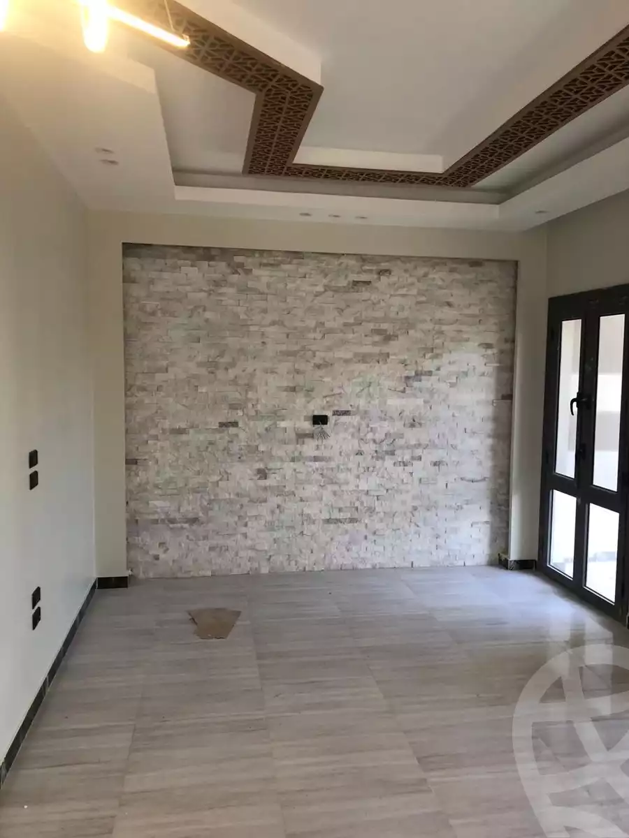 https://aqarmap.com.eg/en/listing/6334427-for-rent-cairo-new-cairo-el-lotus-lotus-north-lmntq-lthny-llwts-lshmly