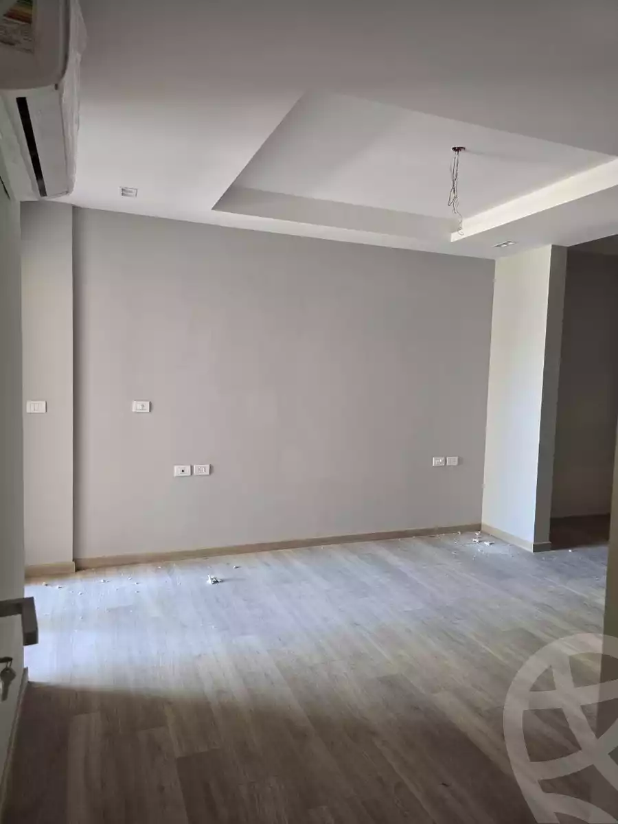 https://aqarmap.com.eg/ar/listing/6334766-for-rent-cairo-el-sheikh-zayed-city-compounds-kmbwnd-fyldj-wyst-dr-llttwyr