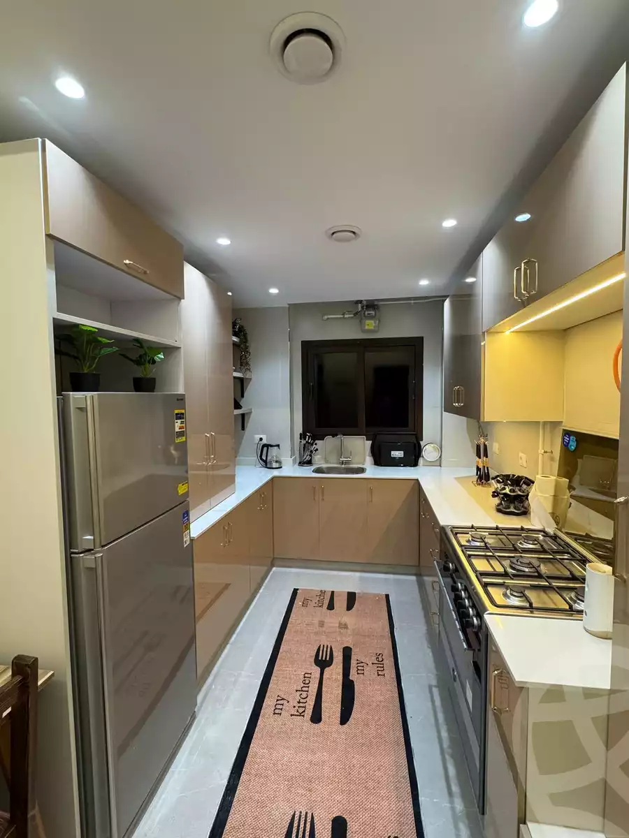 https://aqarmap.com.eg/ar/listing/6334838-for-sale-cairo-el-sheikh-zayed-city-compounds-kmbwnd-wn-16-swdyk