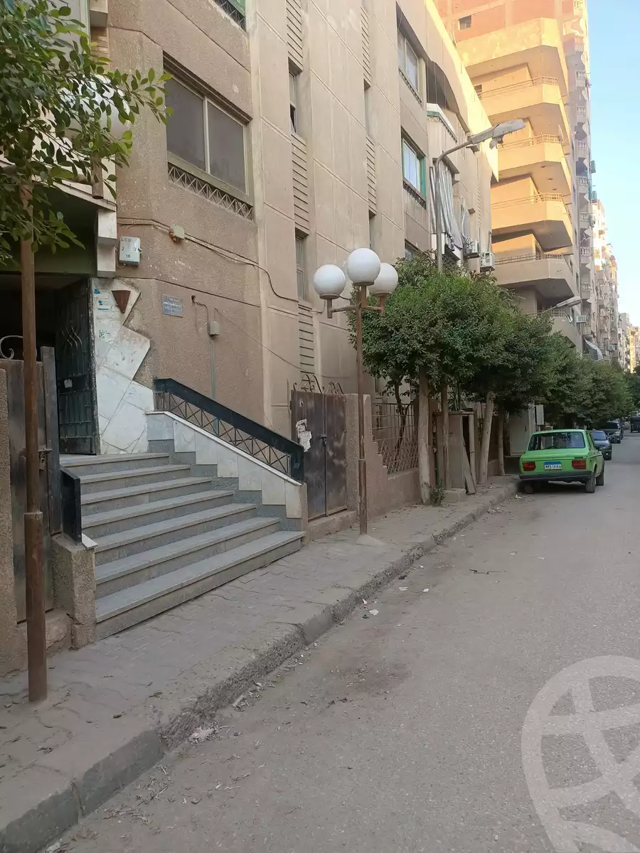 https://aqarmap.com.eg/en/listing/6335014-for-sale-cairo-el-haram-el-aresh