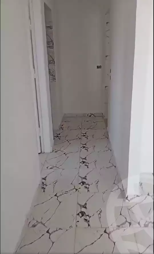 https://aqarmap.com.eg/ar/listing/6335288-for-sale-cairo-helwan-hadayek-helwan-el-eshrein-st