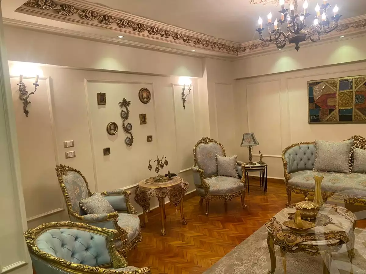https://aqarmap.com.eg/ar/listing/6335305-for-sale-alexandria-sydy-bshr-sydy-bshr-qbly-mostafa-kamel-st