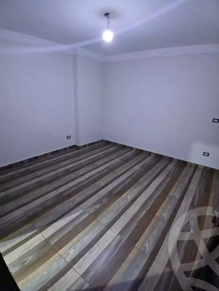 https://aqarmap.com.eg/ar/listing/6337368-for-rent-alexandria-ganaklis