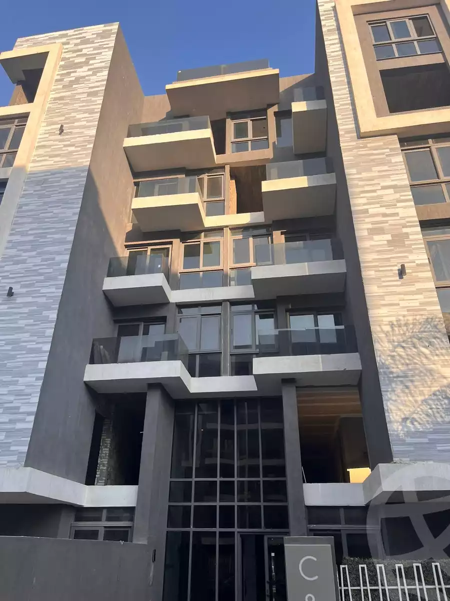 https://aqarmap.com.eg/en/listing/6338093-for-sale-cairo-6th-of-october-hadaeq-october-kmbwnd-fy-hdyq-ktwbr-sun-capital