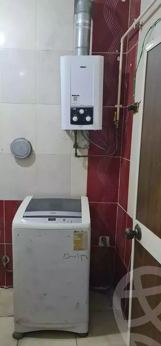 https://aqarmap.com.eg/en/listing/6338880-for-sale-cairo-ain-shams-6-october-st