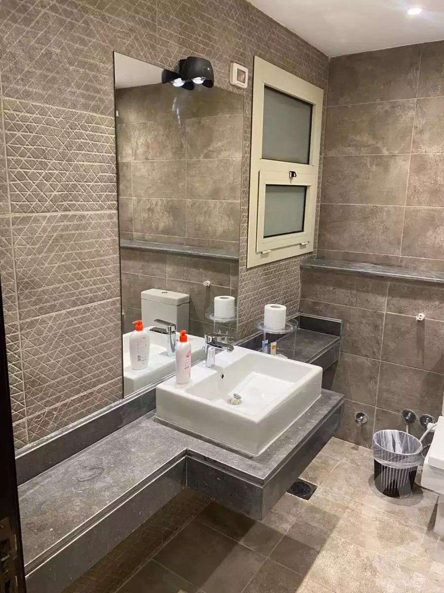 https://aqarmap.com.eg/ar/listing/6340221-for-rent-cairo-6th-of-october-compounds-new-giza-mbrfyl-ryzydns-nyw-jyz-llttwyr-l-qry
