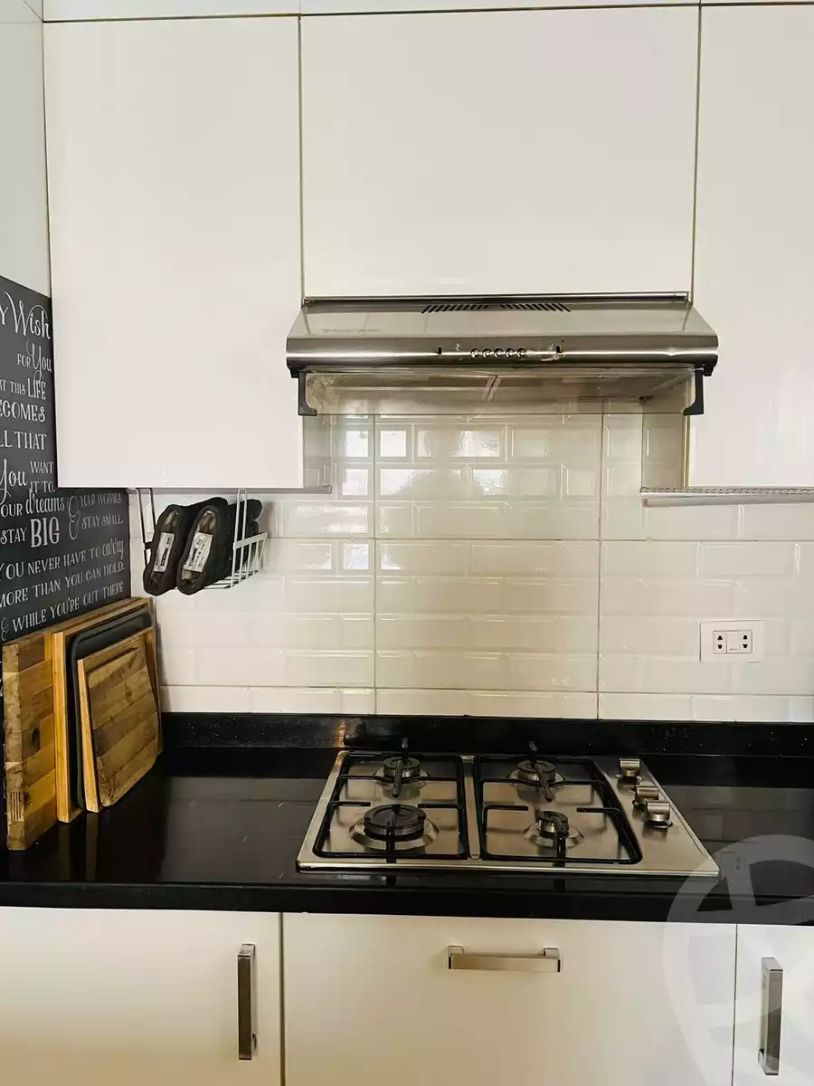 https://aqarmap.com.eg/ar/listing/6342352-for-rent-cairo-new-cairo-90th-street-90th-after-auc