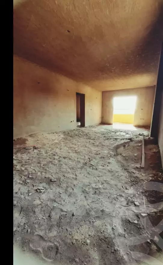 https://aqarmap.com.eg/ar/listing/6343605-for-sale-cairo-helwan-helwan-el-sharkeya-mostafa-safwat-st