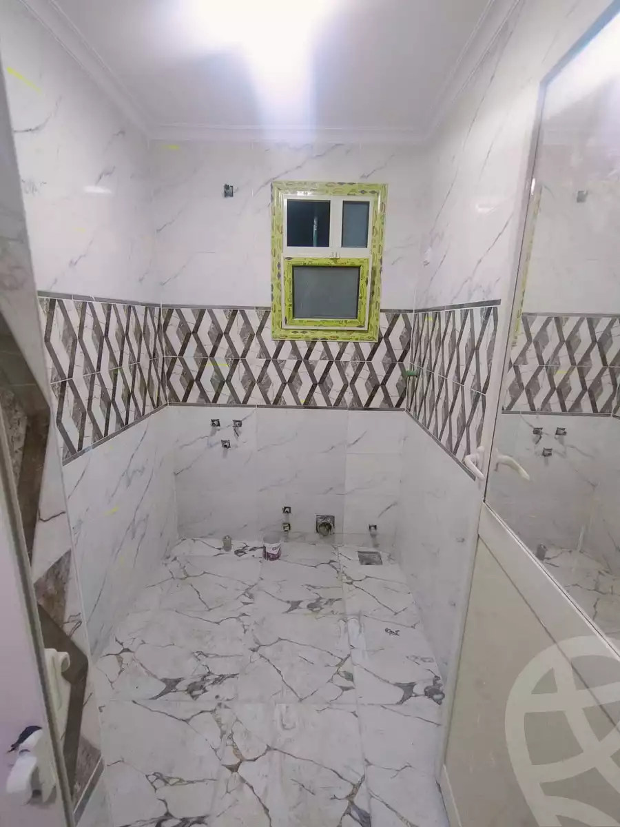 https://aqarmap.com.eg/en/listing/6343637-for-sale-cairo-helwan-hadayek-helwan-el-eshrein-st