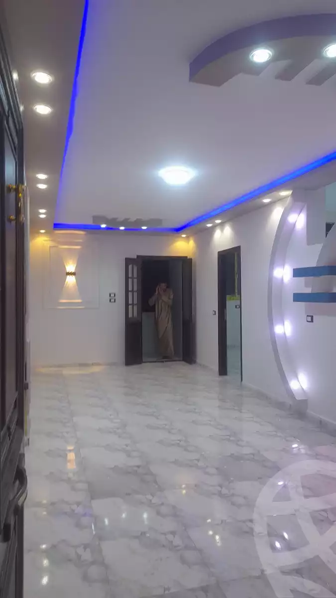 https://aqarmap.com.eg/ar/listing/6343888-for-sale-qalyubia-shubra-el-khaima-om-bayoumi
