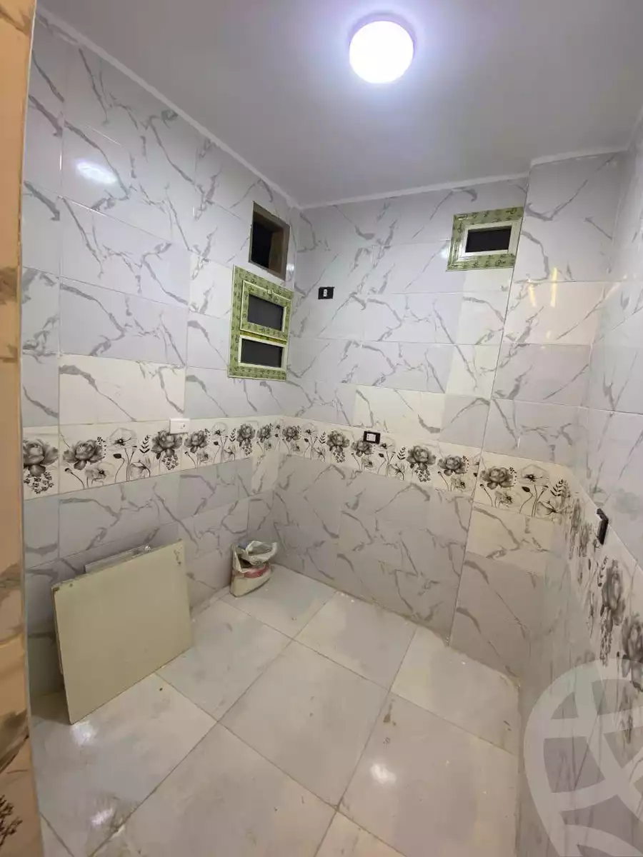 https://aqarmap.com.eg/en/listing/6343949-for-sale-qalyubia-shubra-el-khaima-byjm-el-wehda-st