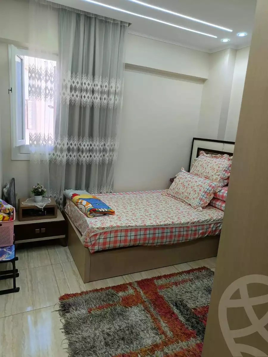 https://aqarmap.com.eg/ar/listing/6344161-for-sale-alexandria-bakoos-cinema-layla-st
