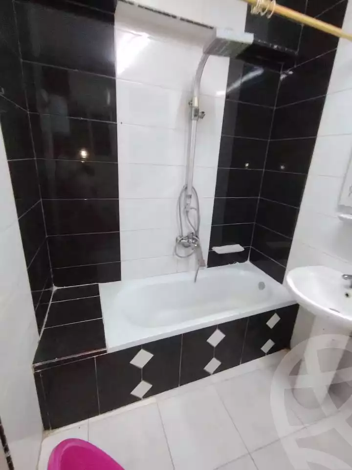 https://aqarmap.com.eg/ar/listing/6344518-for-rent-cairo-el-haram-shareaa-el-haram