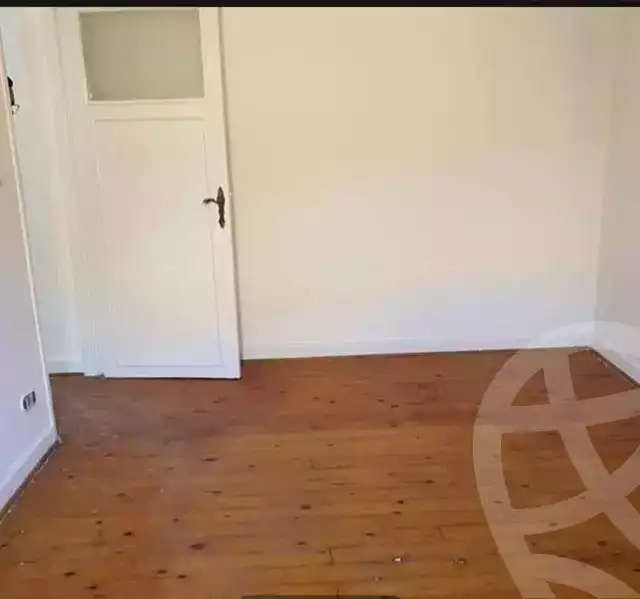 https://aqarmap.com.eg/ar/listing/6344826-for-sale-alexandria-ganaklis