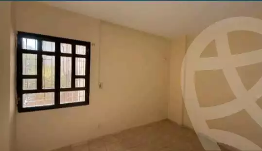 https://aqarmap.com.eg/ar/listing/6345121-for-sale-cairo-new-cairo-lrhb-city-phase-5-talaat-mostafa-st
