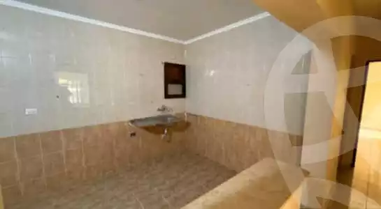 https://aqarmap.com.eg/ar/listing/6345121-for-sale-cairo-new-cairo-lrhb-city-phase-5-talaat-mostafa-st