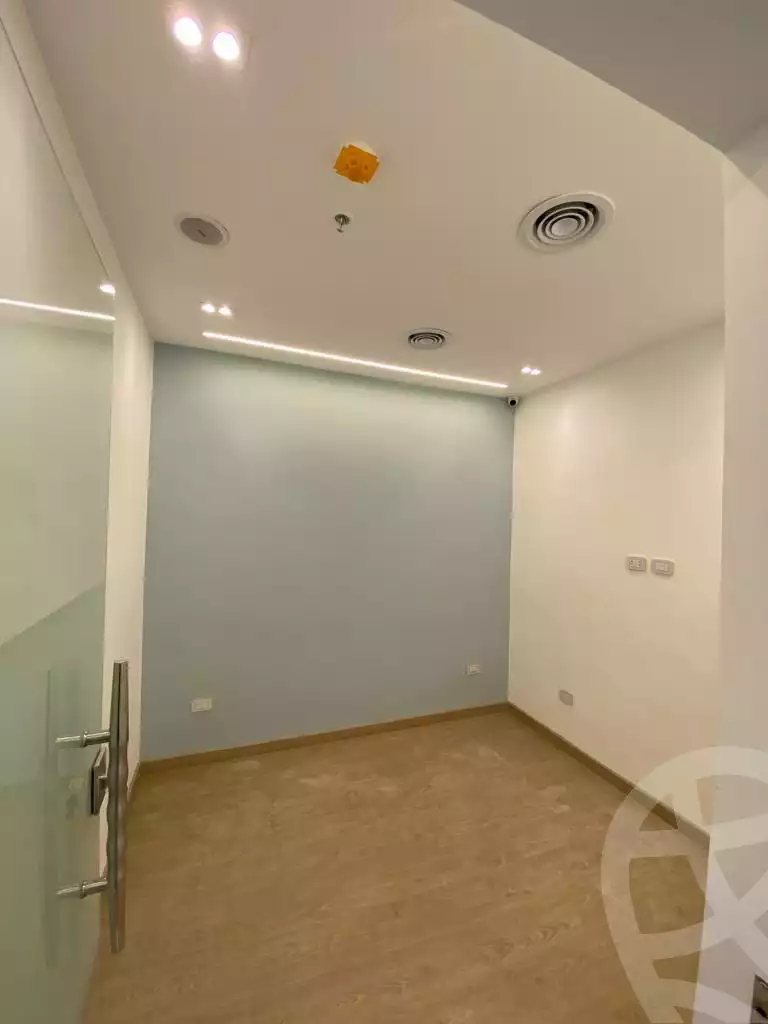https://aqarmap.com.eg/ar/listing/6345521-for-rent-cairo-el-sheikh-zayed-city-compounds-rytzy-blz-mwl-tybh-llstthmr-l-qry