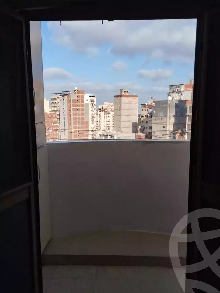 https://aqarmap.com.eg/ar/listing/6345722-for-sale-alexandria-moharram-bey