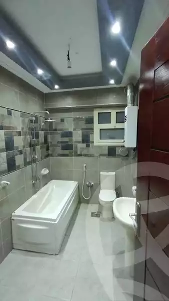 https://aqarmap.com.eg/ar/listing/6347176-for-sale-cairo-helwan-helwan-el-sharkeya-el-maraghi-st