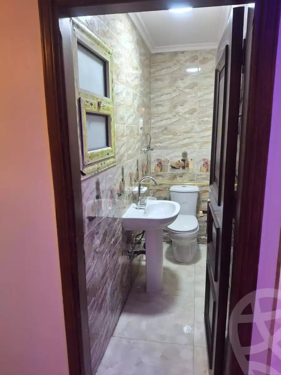 https://aqarmap.com.eg/en/listing/6347759-for-sale-cairo-helwan-helwan-el-sharkeya-borhan-st