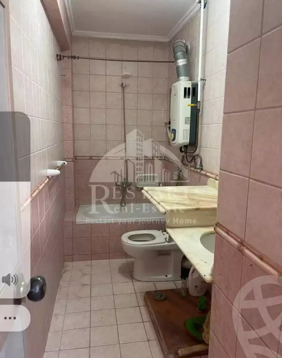 https://aqarmap.com.eg/ar/listing/6348283-for-sale-alexandria-glim