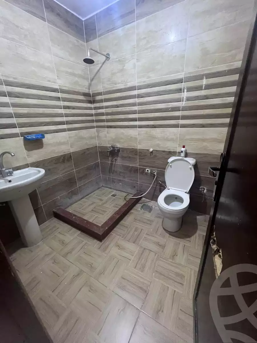https://aqarmap.com.eg/en/listing/6348521-for-rent-sohag-sohag-city