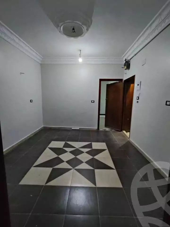 https://aqarmap.com.eg/en/listing/6348676-for-sale-qalyubia-shubra-el-khaima-om-bayoumi