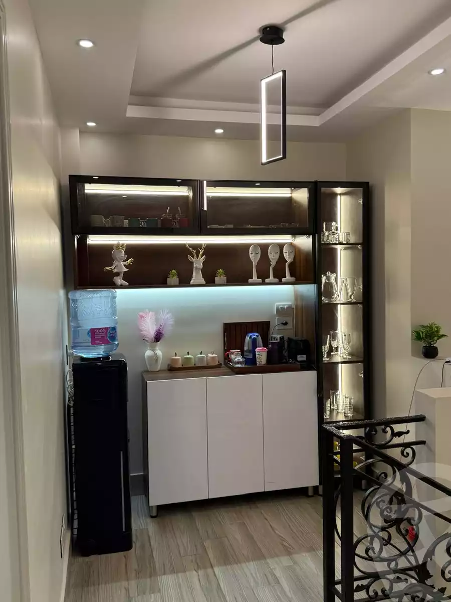 https://aqarmap.com.eg/ar/listing/6351617-for-sale-cairo-6th-of-october-hadaeq-october-kmbwnd-fy-hdyq-ktwbr-ashgar-city