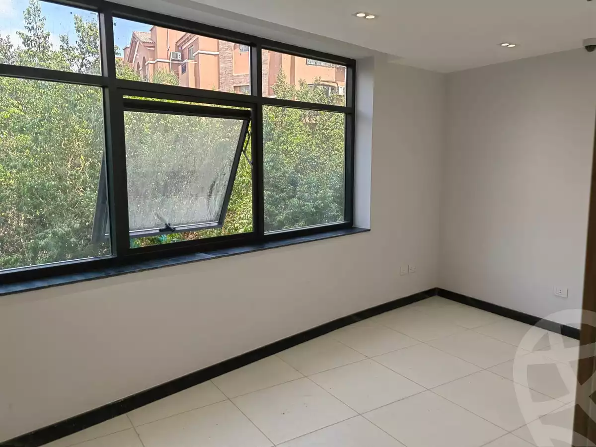https://aqarmap.com.eg/ar/listing/6351688-for-rent-cairo-el-sheikh-zayed-city-compounds-central-avenue-mall-mabany-edris