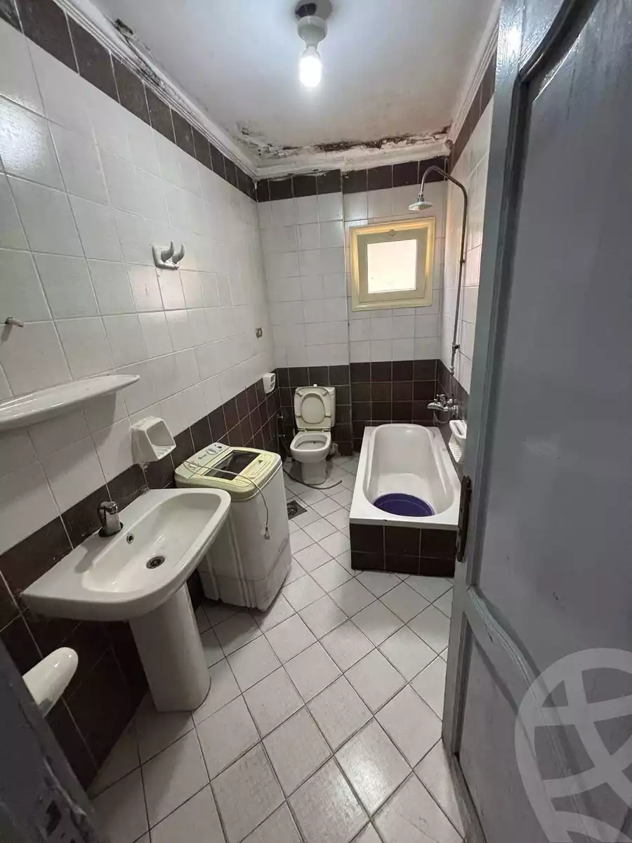 https://aqarmap.com.eg/ar/listing/6352294-for-rent-alexandria-miami-khld-bn-lwlyd