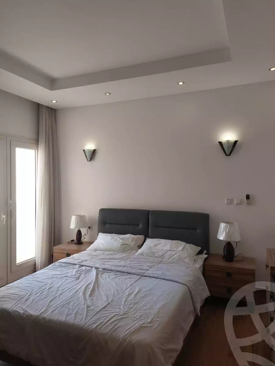 https://aqarmap.com.eg/ar/listing/6352383-for-rent-cairo-el-sheikh-zayed-city-compounds-kmbwnd-ljry-swdyk