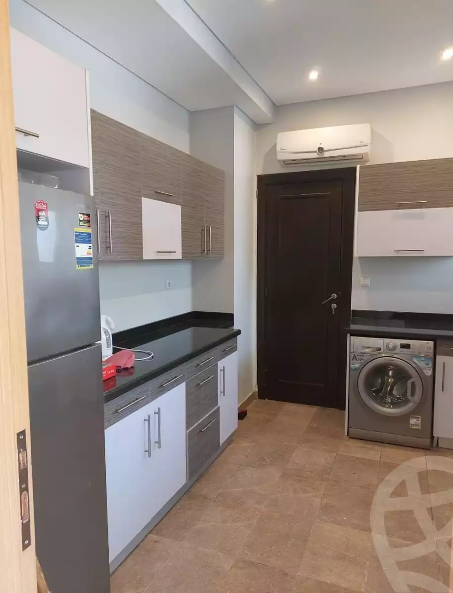 https://aqarmap.com.eg/ar/listing/6352383-for-rent-cairo-el-sheikh-zayed-city-compounds-kmbwnd-ljry-swdyk