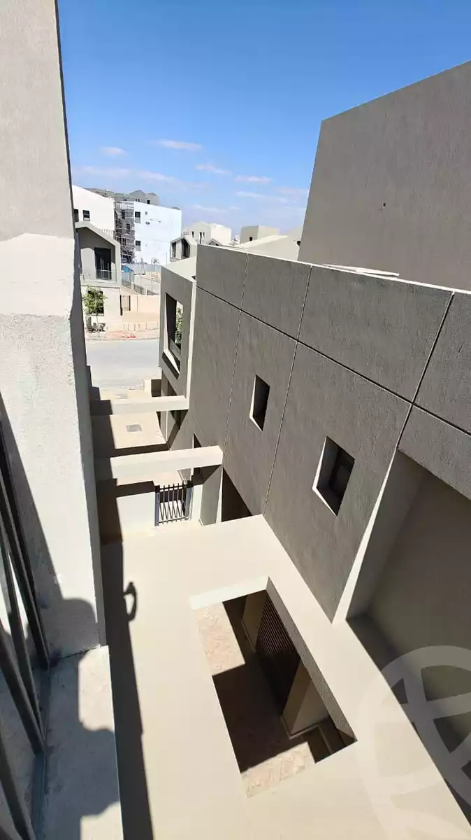 https://aqarmap.com.eg/en/listing/6353713-for-sale-cairo-el-sheikh-zayed-city-lshykh-zyd-ljdyd-karmell-compound-sodic