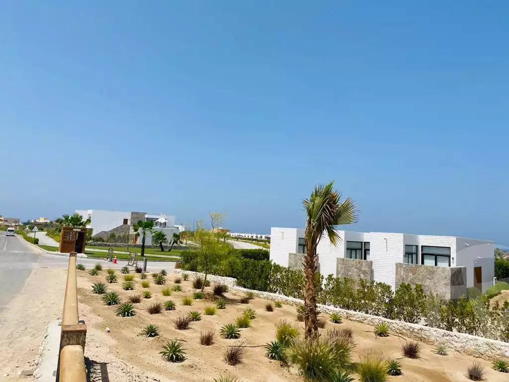 https://aqarmap.com.eg/ar/listing/6354029-for-sale-red-sea-hurghada-resorts-blanca-resort-soma-bay