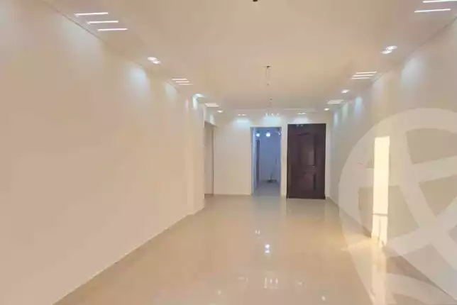 https://aqarmap.com.eg/en/listing/6354993-for-sale-alexandria-camp-cesar-port-said-street