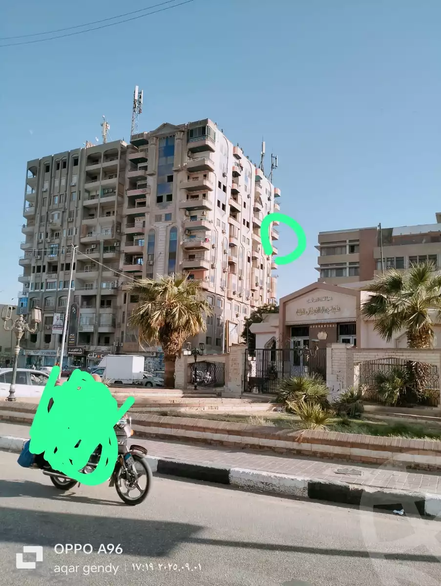 https://aqarmap.com.eg/en/listing/6354986-for-sale-sohag-sohag-city-nile-corniche-st